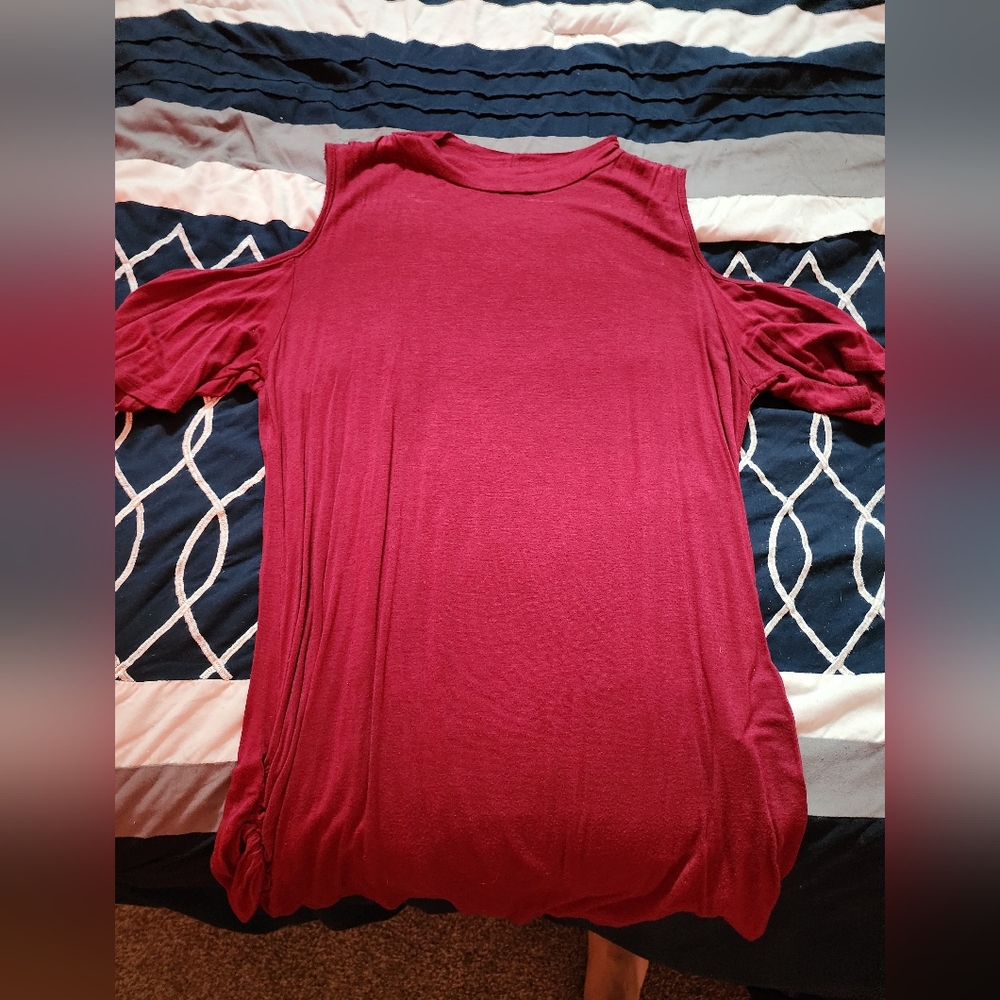 Cold shoulder shirt
